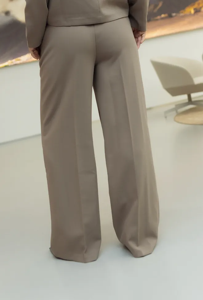 Iben Reign Tailored Extra Wide Taupe Grey dressbukse 5