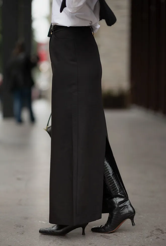 Hiil Studio Harmony Skirt Black skjørt 6