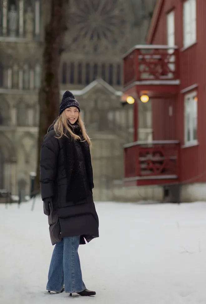 Carma Collection Sissel Long Puffer Black dunkåpe 15