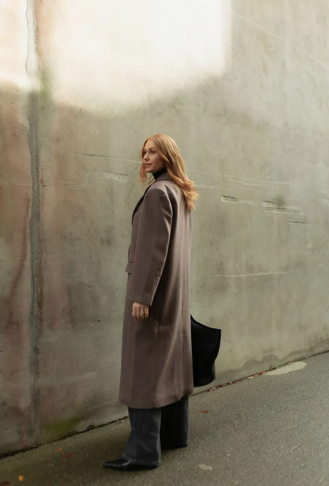 Remain Long Coat Iron ullkåpe 3