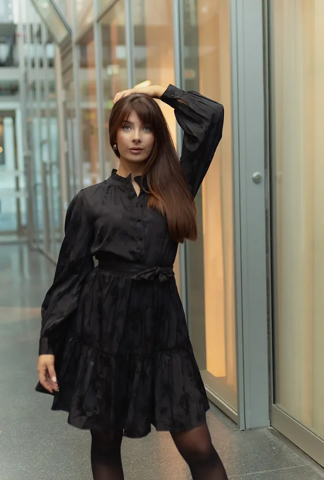 byTiMo Doris Short Dress Black minikjole 3