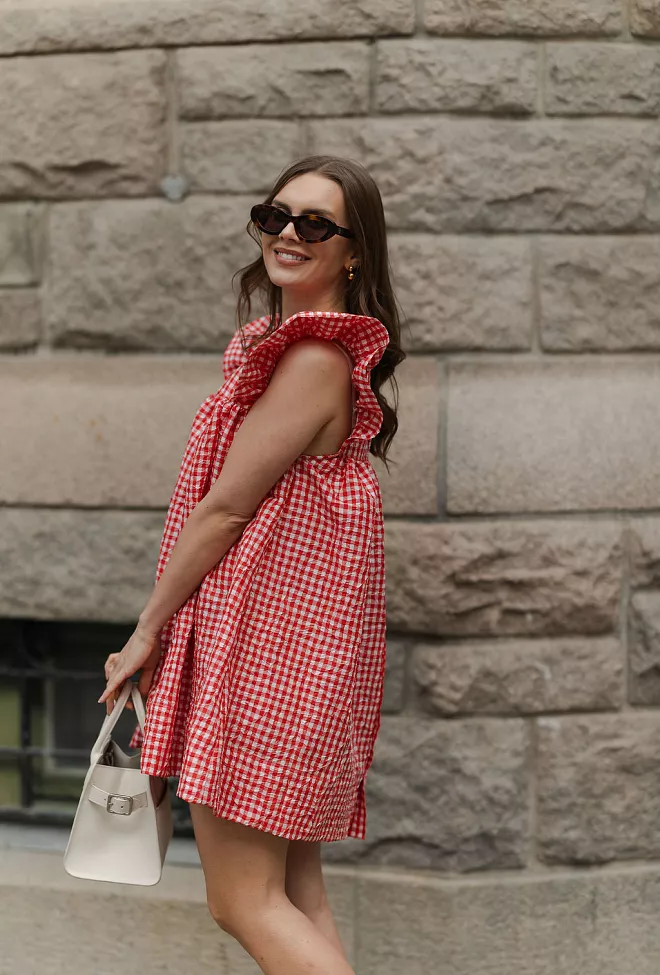 GANNI Crinkled Taffeta Check Frill Mini Dress Red Alert kjole 3