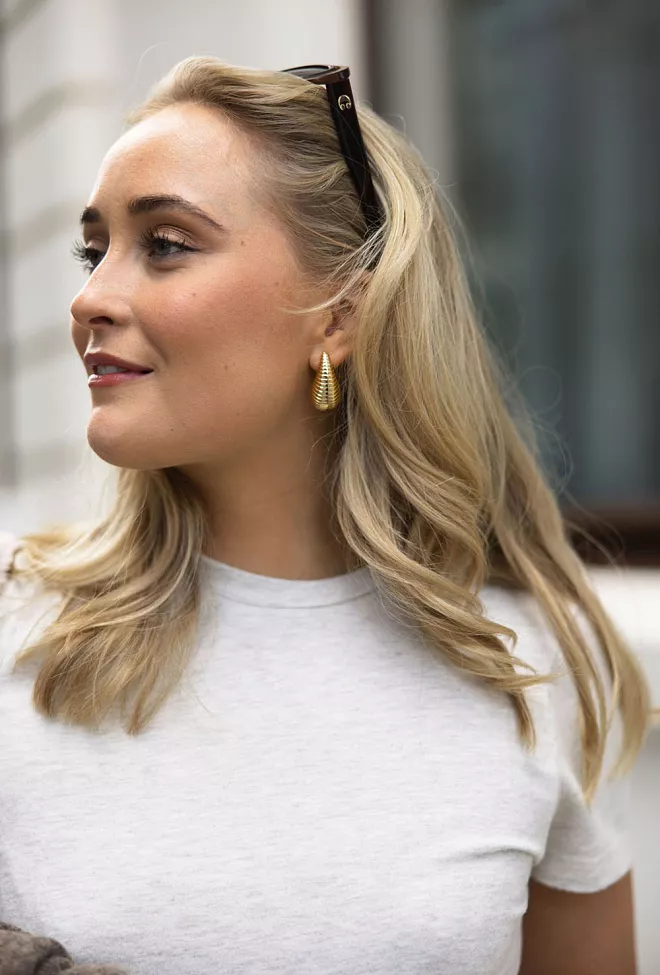 HiiL Studio Jewelry Chunky Circle Earrings Gold øredobber