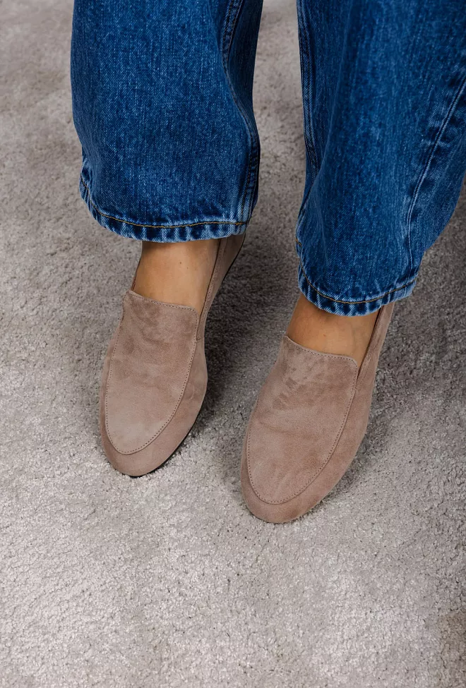 Jim Rickey Royale Suede Flats Taupe loafers