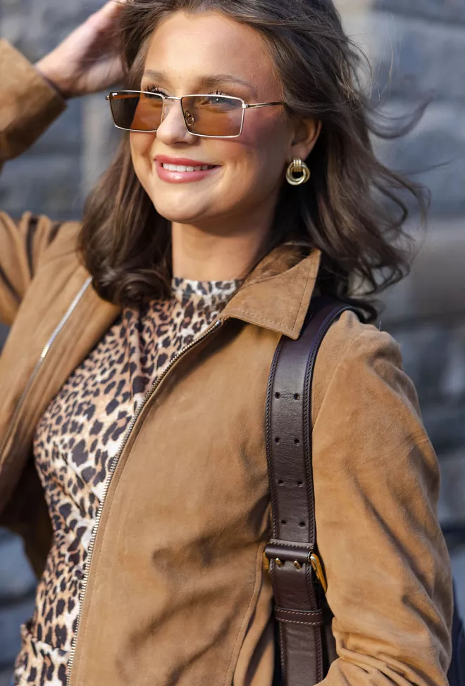 Otra Eyewear Margo Gold/Brown solbriller 2