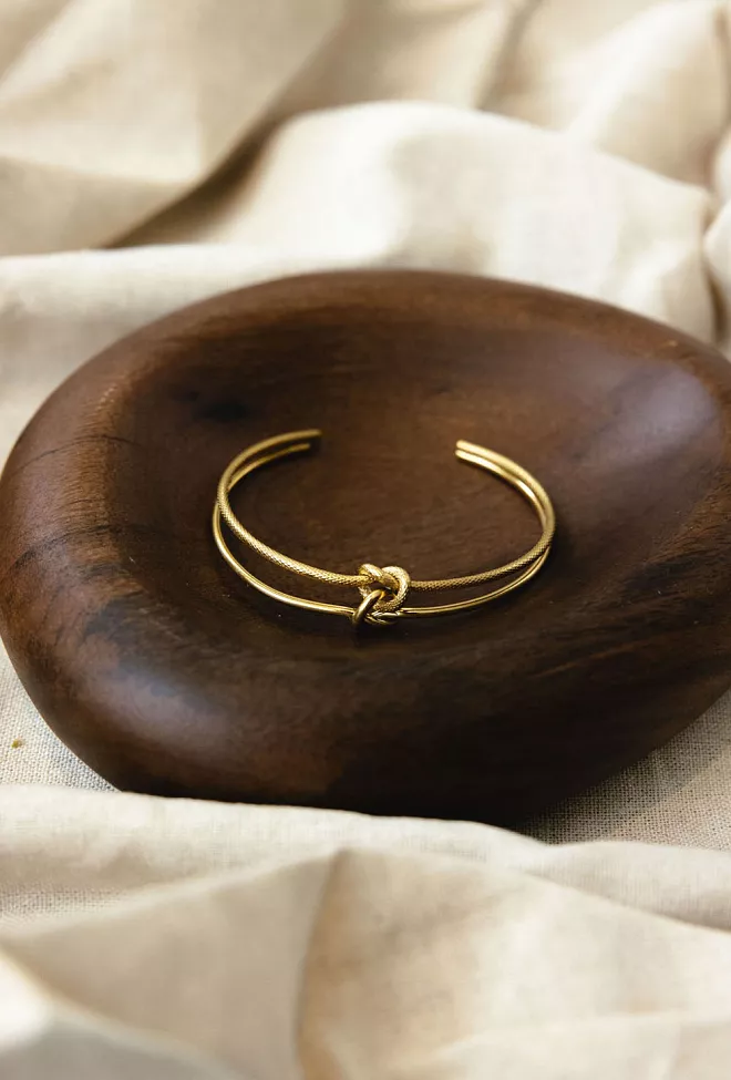 HiiL Studio Jewelry Simple Twist Bangle Gold armbånd 8
