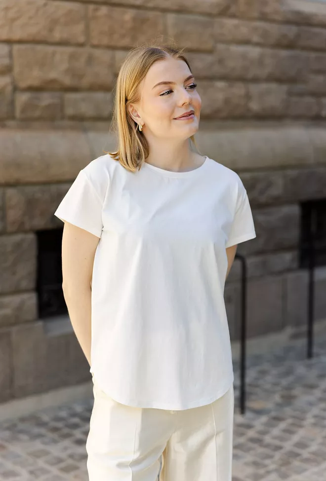 Carma collection Emilie Base Tee White t-skjorte 5