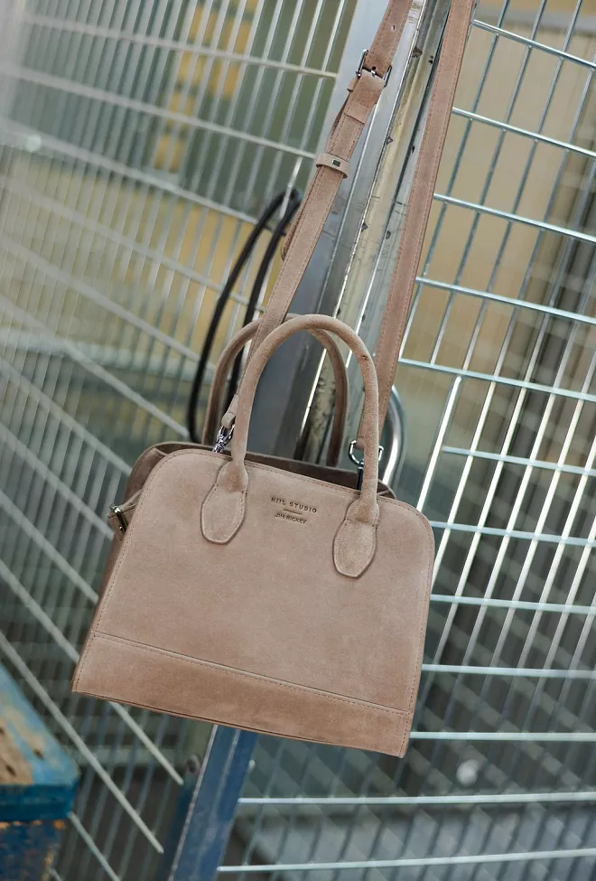 HiiL Studio x Jim Rickey HiiL Tote Small Suede Elephant vesker 5