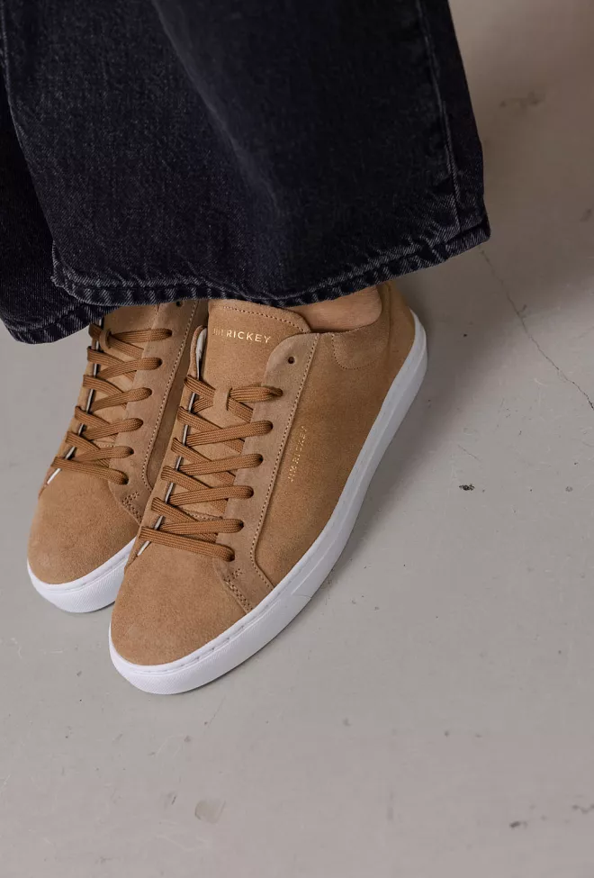 Jim Rickey Spin Suede Sneakers Taupe joggesko