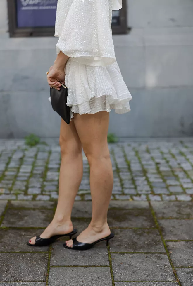 Confettibird Extraordinary Sequin Skirt Shorts Offwhite 3