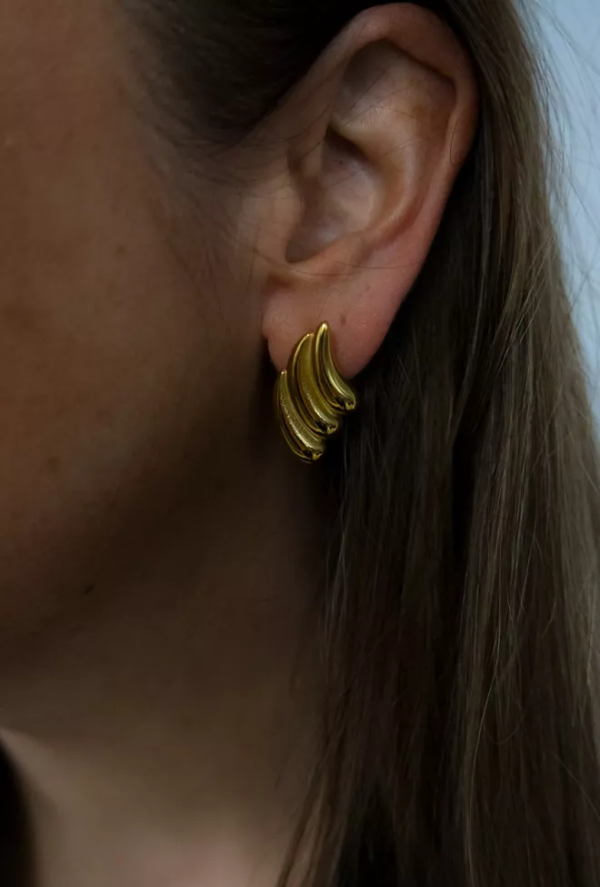 hiil studio jewelry wavy earrings gull øredobber 1