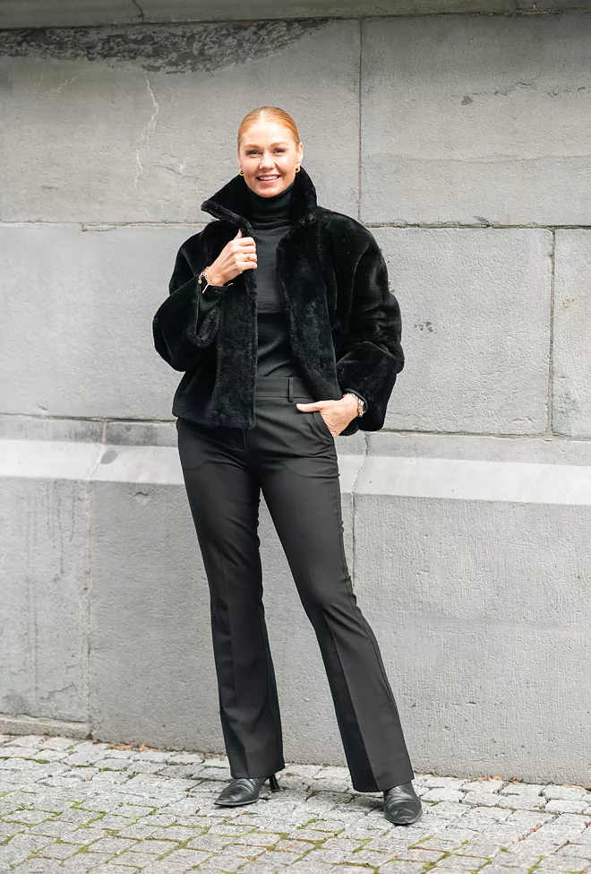 Jayda Jacket Merinillo Straigh Hair Black skinnjakke 6