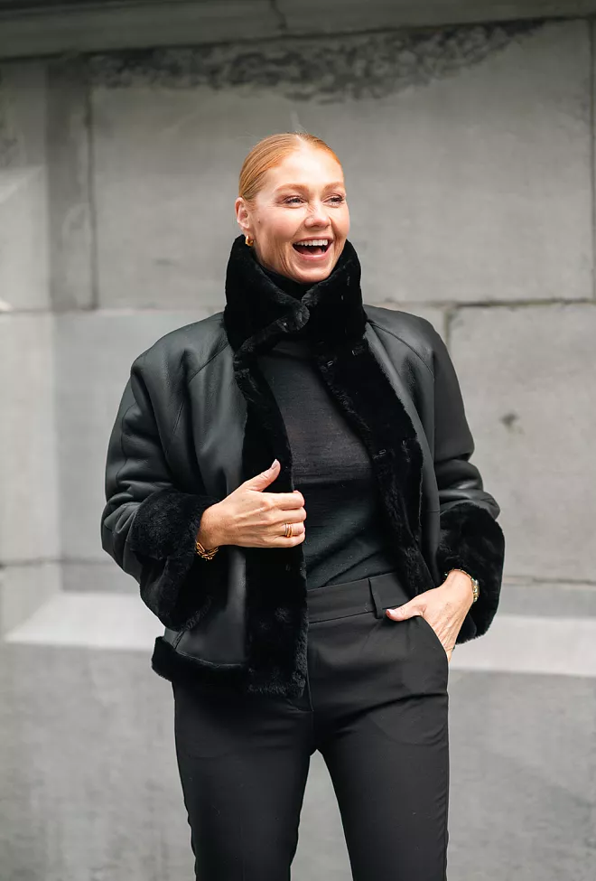 Jayda Jacket Merinillo Straigh Hair Black skinnjakke 2