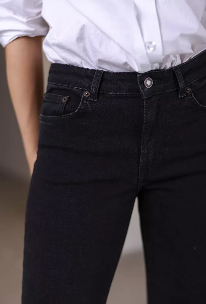 jeanerica Hydra Jeans Black 2 Weeks 3