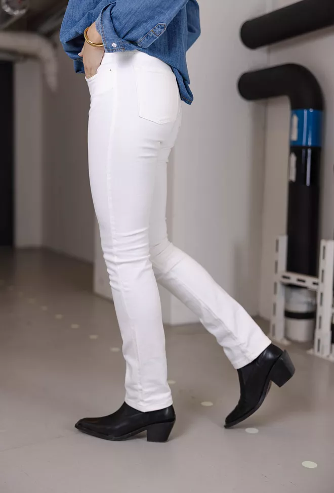 Jeanerica Hydra Jeans Natural White 2