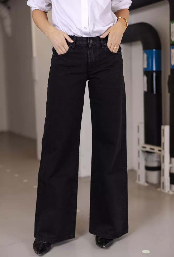 jeanerica Kyoto Black 2 Weeks 1