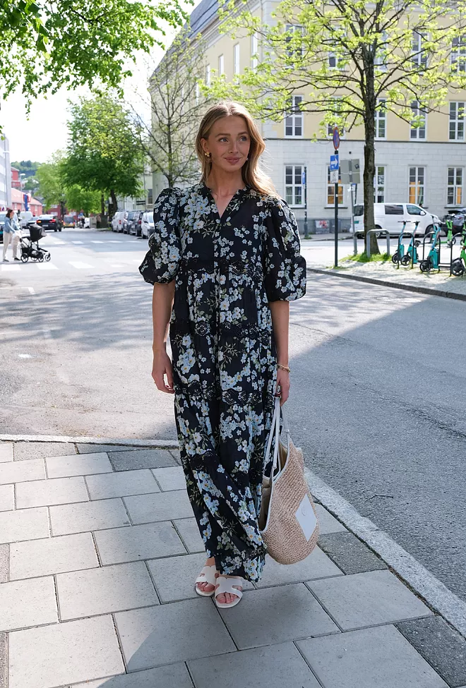 byTiMo Cotton Slub Relaxed Dress Cherry Blossom kjole 3