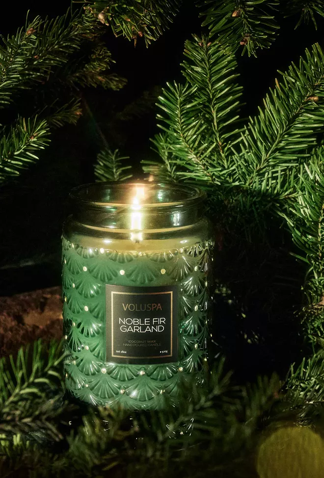 Voluspa Large Glass Jar W. Glass Lid Noble Fir Garland 100t
