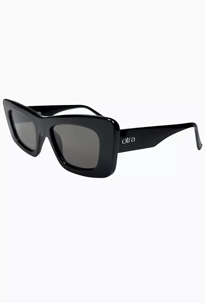 Otra Eyewear Zoe Black solbriller 2